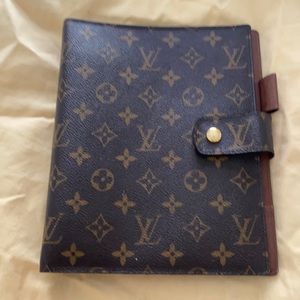Louis Vuitton day planner large size